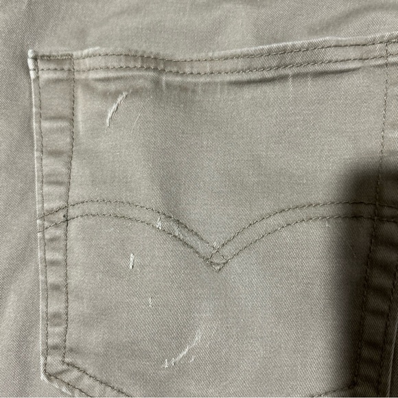 Levi’s 540 Jeans Men’s 40/32 Beige Tapered Leg Mid Rise Casual Stretch Comfort - Picture 16 of 16